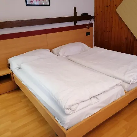 Du Stand 2* Martigny