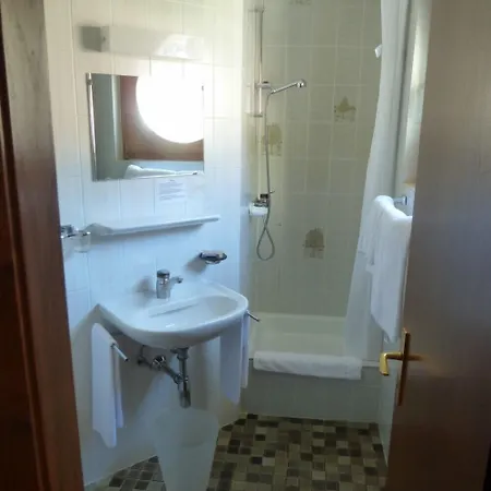 Du Stand Hotel