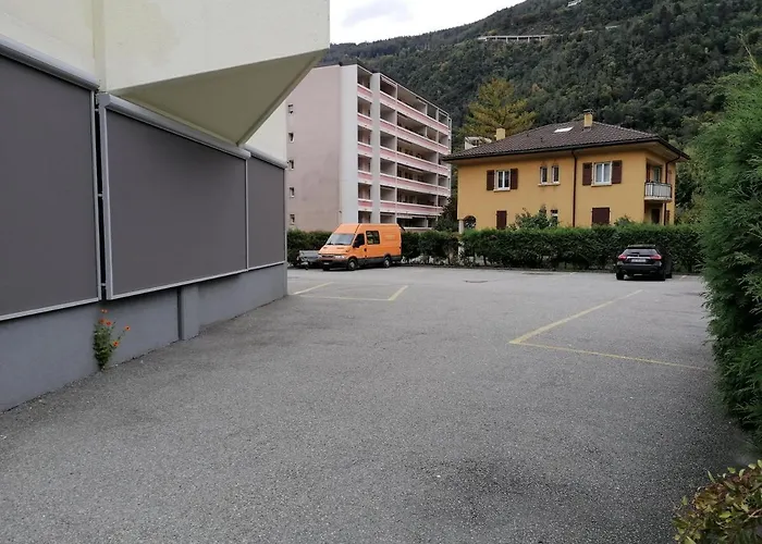 Du Stand Szálloda 2*